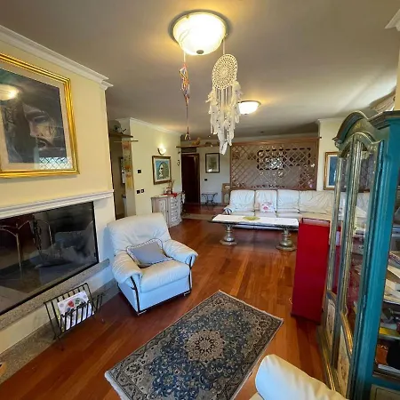 Homestay Onda Incantata Όλμπια